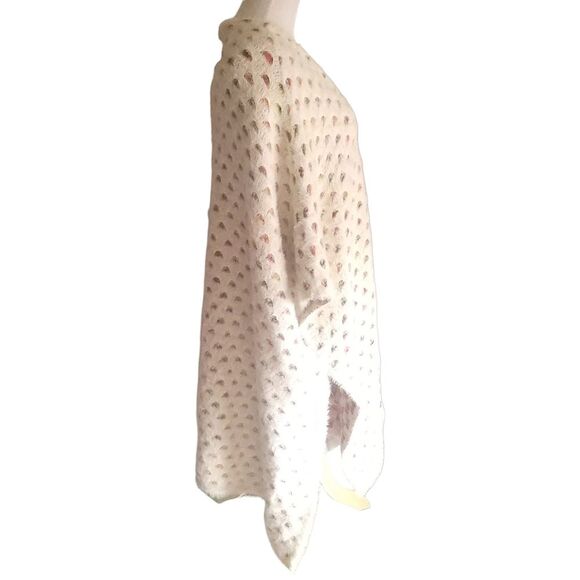 Anthropologie Akemi Kin Aurora rainbow Eyelash Wrap cardigan Kimono One Size - Picture 3 of 11